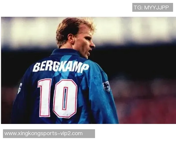 百大足球退役球星名单及其辉煌职业生涯回顾